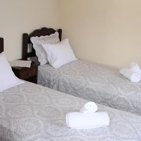 Cavo Ponta Traditional Suites Kapetanianá