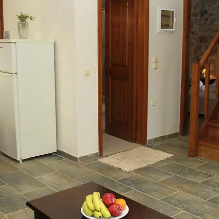 Cavo Ponta Traditional Suites *