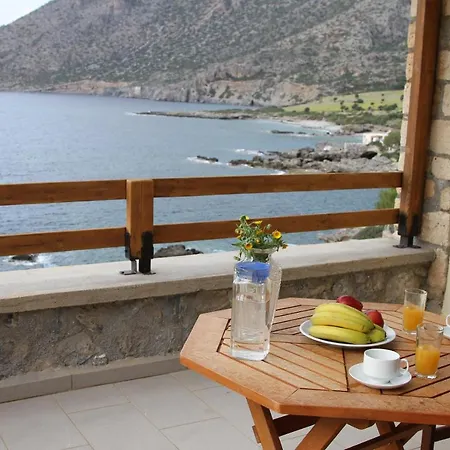 Daire Cavo Ponta Traditional Suites Kapetanianá